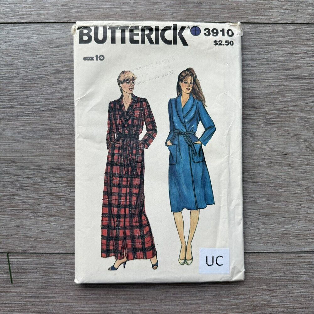 70s BUTTERICK 3910 LADIES TWO LENGTH ROBE PATTERN Sz 10 UNCUT